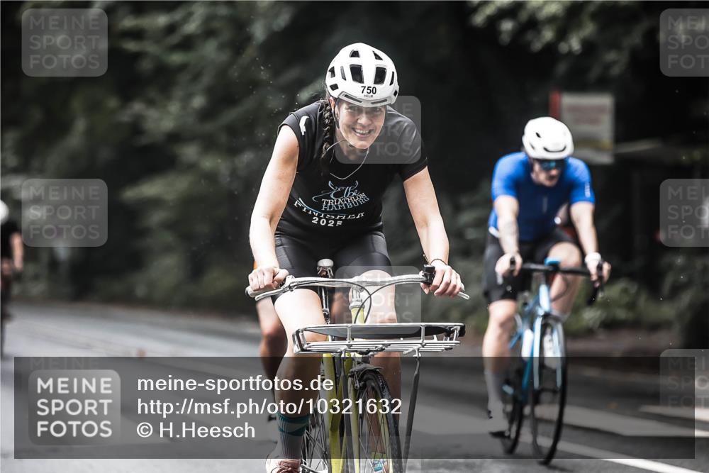 13.09.2026 - Stadtparktriathlon H.Heesch http://msf.ph/oto/10321632 13.09.2026 11:58:15 Radfahren 738, 750, 847, 853, 904, 906, 918, 920, 922, 934, 963, 999, 1028 meine-sportfotos.de