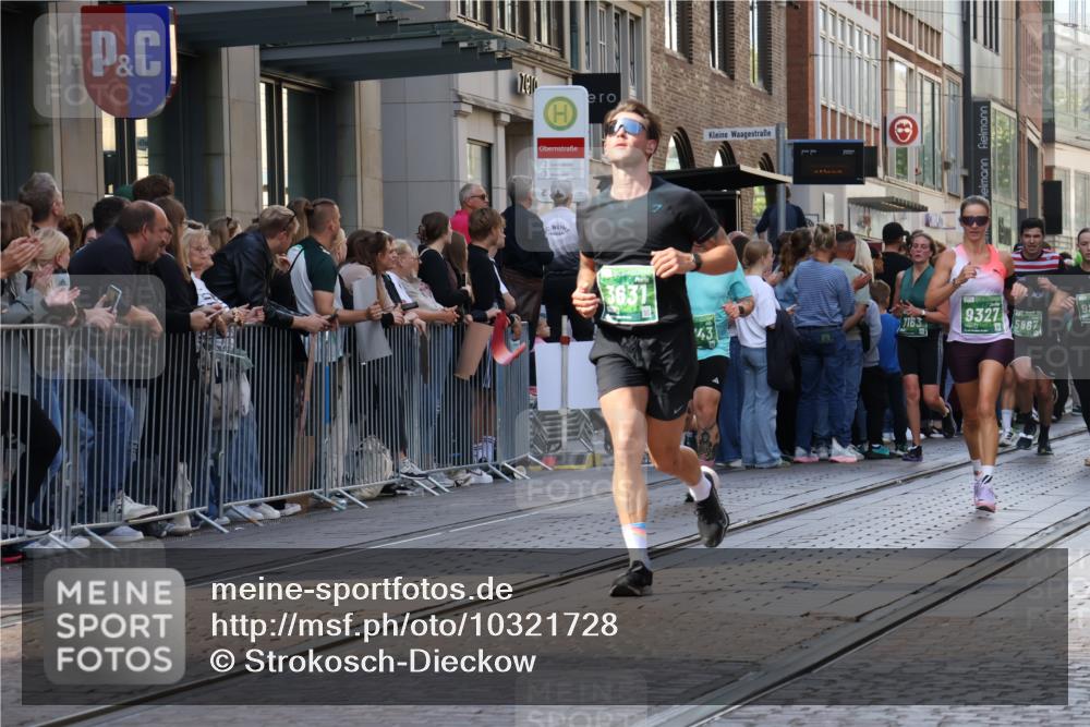 13.09.2026 - 21. swb-Marathon Bremen Strokosch-Dieckow http://msf.ph/oto/10321728 13.09.2026 13:18:19 Ziel 465, 2055, 2324, 2948, 3631, 4120, 4413, 4642, 5307, 5867, 6293, 6294, 6787, 6818, 7104, 7163, 7245, 7731, 8404, 8540, 8743, 8872, 9019, 9275, 9327, 9833, 1146, 1419, 1631, 1872, 2260, 2634, 2671, 3241, 3458, 3514, 3634, 4131, 4733, 5292, 5460, 5695, 5948, 6152, 6290, 6448, 7491, 7954, 8094, 8805, 8943, 8944, 9134, 9609, 10065, 13150 meine-sportfotos.de