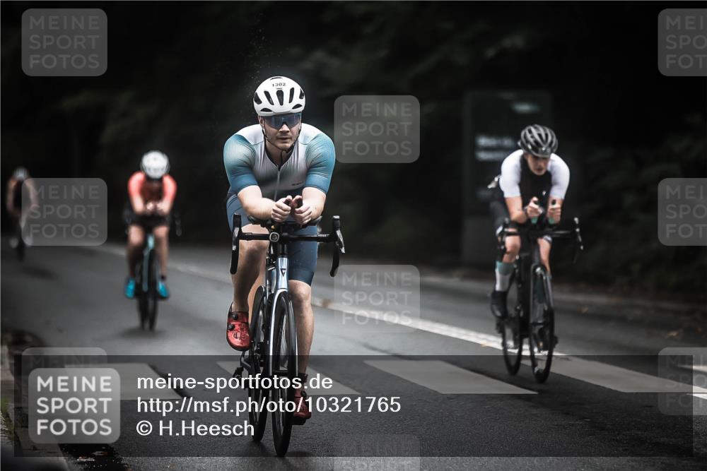 13.09.2026 - Stadtparktriathlon H.Heesch http://msf.ph/oto/10321765 13.09.2026 13:07:25 Radfahren 1203, 1219, 1233, 1247, 1252, 1267, 1302, 1383 meine-sportfotos.de