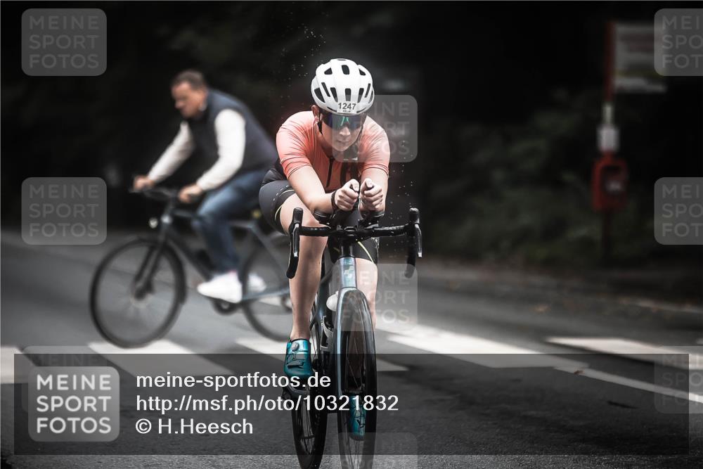13.09.2026 - Stadtparktriathlon H.Heesch http://msf.ph/oto/10321832 13.09.2026 13:07:27 Radfahren 1203, 1219, 1233, 1247, 1252, 1267, 1302, 1383 meine-sportfotos.de