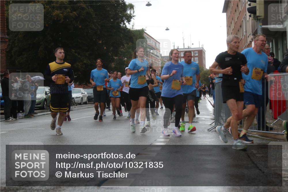 13.09.2026 - Kiel Lauf Markus Tischler http://msf.ph/oto/10321835 13.09.2026 10:55:50 Fleethörn 5375, 3235, 2461, 5540 meine-sportfotos.de