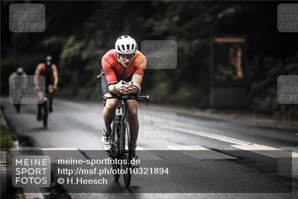 13.09.2026 - Stadtparktriathlon H.Heesch http://msf.ph/oto/10321894 13.09.2026 11:58:35 Radfahren 802, 877, 888, 894, 951, 970, 1037, 1051 meine-sportfotos.de
