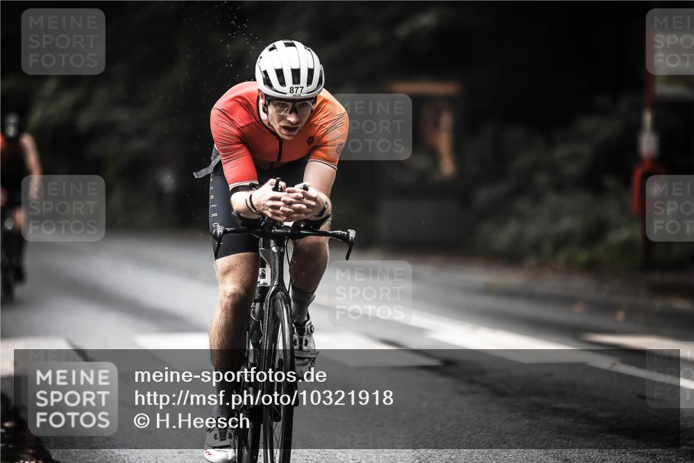 13.09.2026 - Stadtparktriathlon H.Heesch http://msf.ph/oto/10321918 13.09.2026 11:58:36 Radfahren 802, 877, 888, 894, 951, 970, 1051 meine-sportfotos.de