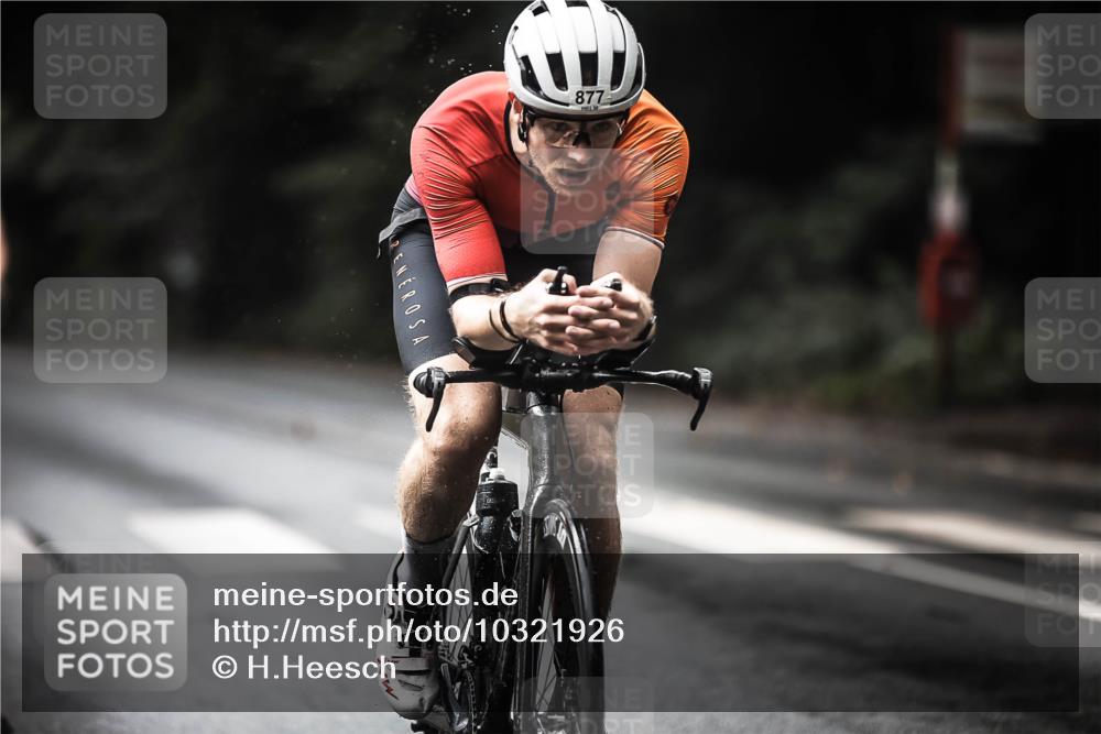 13.09.2026 - Stadtparktriathlon H.Heesch http://msf.ph/oto/10321926 13.09.2026 11:58:36 Radfahren 802, 877, 888, 894, 951, 970, 1051 meine-sportfotos.de