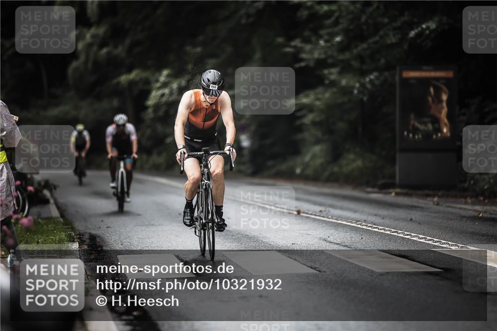 13.09.2026 - Stadtparktriathlon H.Heesch http://msf.ph/oto/10321932 13.09.2026 11:58:37 Radfahren 802, 877, 888, 894, 951, 970, 1051 meine-sportfotos.de