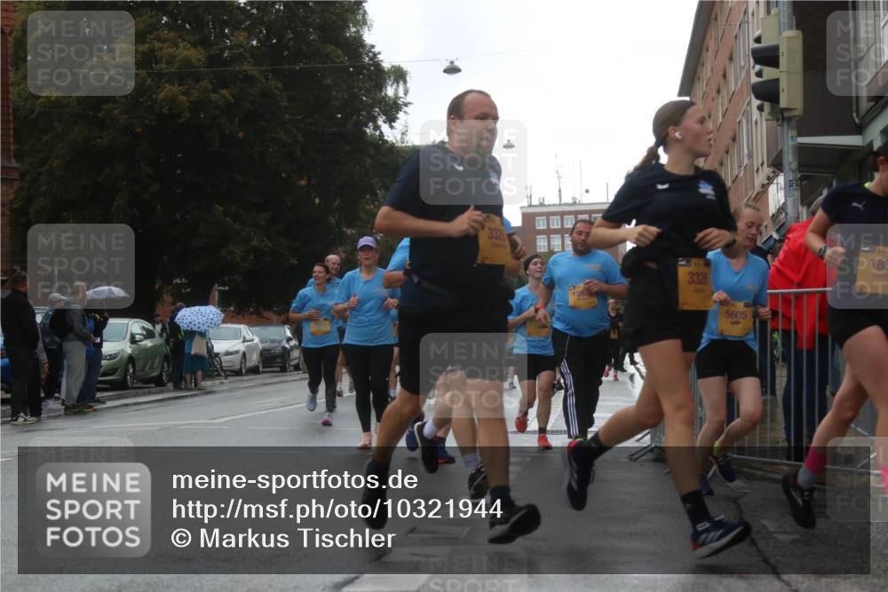 13.09.2026 - Kiel Lauf Markus Tischler http://msf.ph/oto/10321944 13.09.2026 10:56:02 Fleethörn 334, 336, 1087, 3326, 5605, 185 meine-sportfotos.de