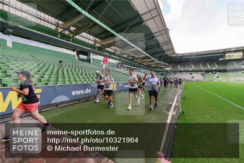 13.09.2026 - 21. swb-Marathon Bremen Michael Burmester http://msf.ph/oto/10321964 13.09.2026 13:22:36 Laufen im Stadion 128, 160, 211, 258, 343, 351, 423, 441, 533, 571, 601, 609, 708, 782, 851, 892, 1060, 1094, 1157, 1158, 1177, 1178, 1259, 1316, 1331, 1344, 1417, 1518, 1657, 1669, 1676, 1691, 1729, 1746, 1788, 1883, 2213, 2290, 2433, 2475, 2504, 2526, 2551, 2619, 2632, 2652, 2660, 2685, 2711, 2828, 2954, 2964, 2995, 3022, 3034, 3144, 3225, 3252, 3347, 3351, 3423, 3447, 3505, 3530, 3559, 3682, 3727, 3784, 3819, 4020, 4054, 4231, 4406, 4407, 4431, 4467, 4584, 1506 meine-sportfotos.de