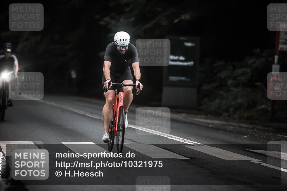 13.09.2026 - Stadtparktriathlon H.Heesch http://msf.ph/oto/10321975 13.09.2026 13:07:40 Radfahren 1194, 1264, 1292, 1310, 1341, 1379, 1423 meine-sportfotos.de