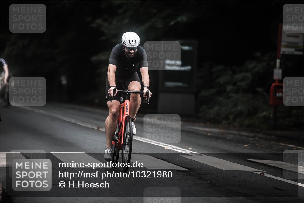13.09.2026 - Stadtparktriathlon H.Heesch http://msf.ph/oto/10321980 13.09.2026 13:07:40 Radfahren 1194, 1264, 1292, 1310, 1341, 1379, 1423 meine-sportfotos.de