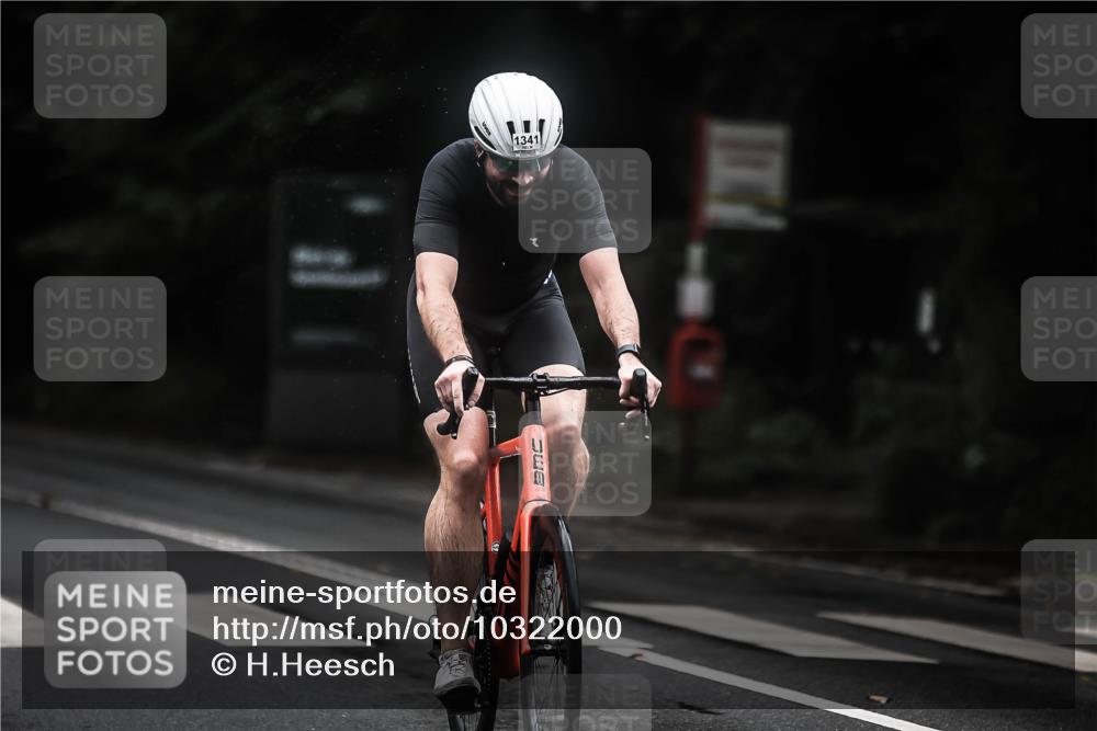 13.09.2026 - Stadtparktriathlon H.Heesch http://msf.ph/oto/10322000 13.09.2026 13:07:40 Radfahren 1194, 1264, 1292, 1310, 1341, 1379, 1423 meine-sportfotos.de