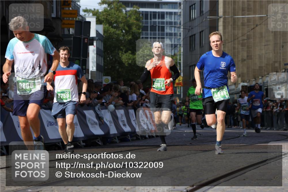 13.09.2026 - 21. swb-Marathon Bremen Strokosch-Dieckow http://msf.ph/oto/10322009 13.09.2026 13:09:17 Ziel 1925, 2287, 3110, 3330, 4384, 5517, 5636, 5696, 6906, 7262, 8120, 9240, 9867, 9906, 9911, 1034, 3197, 4895, 5111, 6652, 8759, 9789, 9866 meine-sportfotos.de