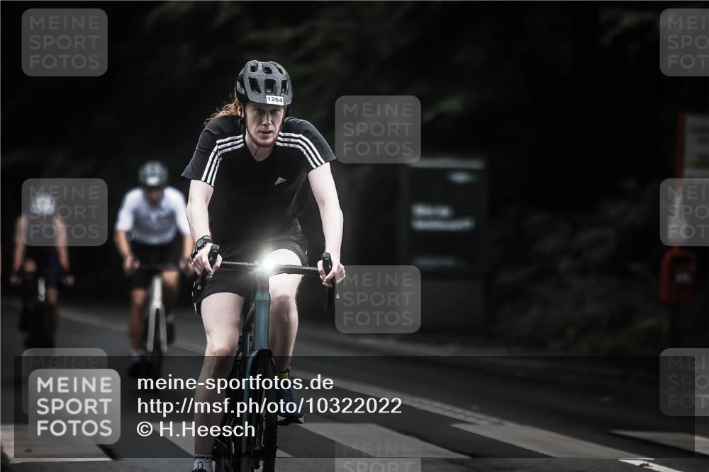 13.09.2026 - Stadtparktriathlon H.Heesch http://msf.ph/oto/10322022 13.09.2026 13:07:42 Radfahren 1194, 1249, 1264, 1292, 1310, 1341, 1379, 1423 meine-sportfotos.de