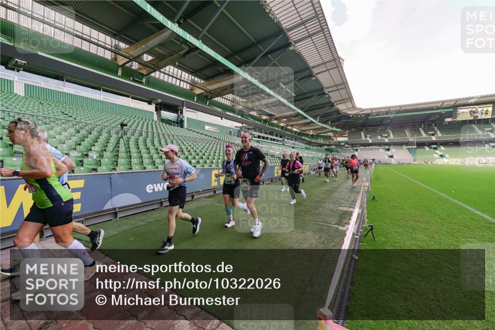 13.09.2026 - 21. swb-Marathon Bremen Michael Burmester http://msf.ph/oto/10322026 13.09.2026 13:22:44 Laufen im Stadion 128, 160, 211, 258, 343, 351, 423, 441, 533, 571, 601, 609, 708, 851, 892, 1060, 1094, 1157, 1177, 1178, 1259, 1331, 1344, 1417, 1518, 1657, 1669, 1691, 1729, 1746, 1788, 1883, 2213, 2290, 2433, 2475, 2504, 2526, 2551, 2619, 2632, 2652, 2660, 2685, 2711, 2828, 2954, 2964, 2995, 3022, 3034, 3225, 3252, 3347, 3351, 3423, 3447, 3505, 3530, 3559, 3682, 3727, 3770, 3784, 3819, 4020, 4054, 4231, 4406, 4407, 4431, 4466, 4467, 4584, 1506 meine-sportfotos.de