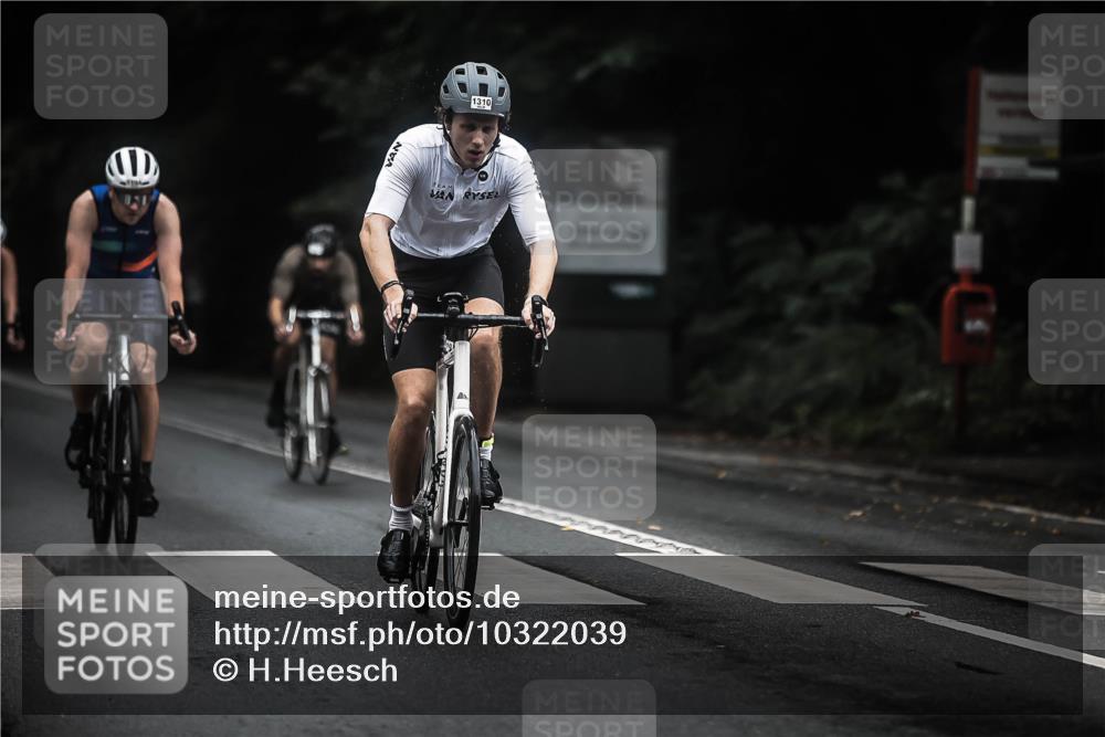 13.09.2026 - Stadtparktriathlon H.Heesch http://msf.ph/oto/10322039 13.09.2026 13:07:44 Radfahren 1194, 1249, 1264, 1292, 1310, 1341, 1423, 1428 meine-sportfotos.de