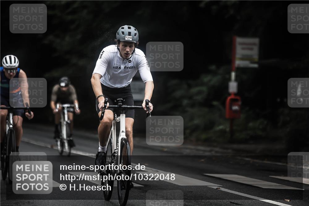 13.09.2026 - Stadtparktriathlon H.Heesch http://msf.ph/oto/10322048 13.09.2026 13:07:44 Radfahren 1194, 1249, 1264, 1292, 1310, 1341, 1423, 1428 meine-sportfotos.de