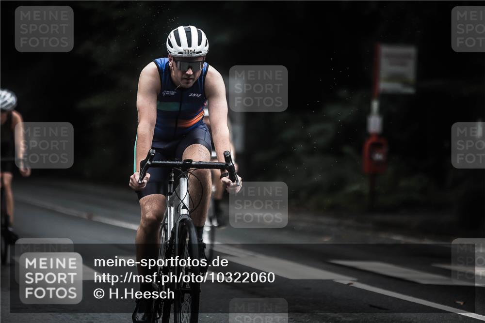 13.09.2026 - Stadtparktriathlon H.Heesch http://msf.ph/oto/10322060 13.09.2026 13:07:45 Radfahren 1194, 1249, 1264, 1292, 1310, 1341, 1423, 1428 meine-sportfotos.de