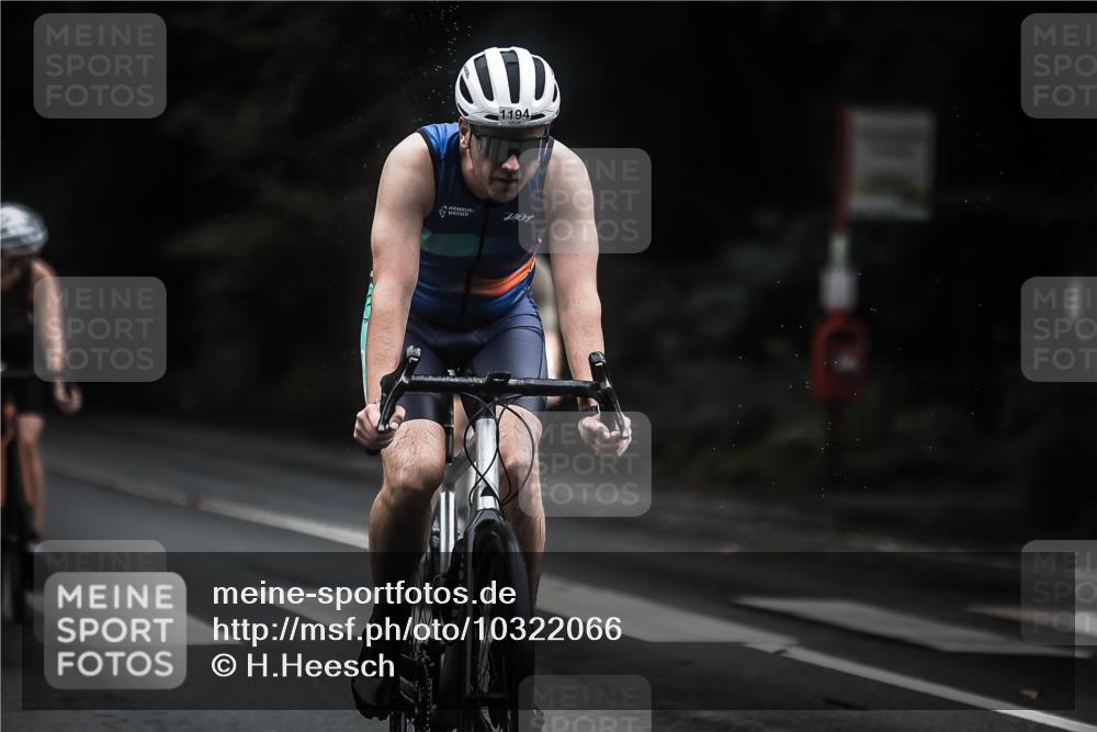13.09.2026 - Stadtparktriathlon H.Heesch http://msf.ph/oto/10322066 13.09.2026 13:07:45 Radfahren 1194, 1249, 1264, 1292, 1310, 1341, 1423, 1428 meine-sportfotos.de