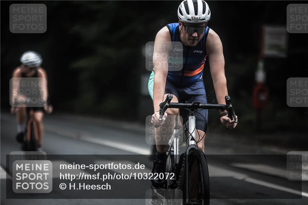 13.09.2026 - Stadtparktriathlon H.Heesch http://msf.ph/oto/10322072 13.09.2026 13:07:45 Radfahren 1194, 1249, 1264, 1292, 1310, 1341, 1423, 1428 meine-sportfotos.de
