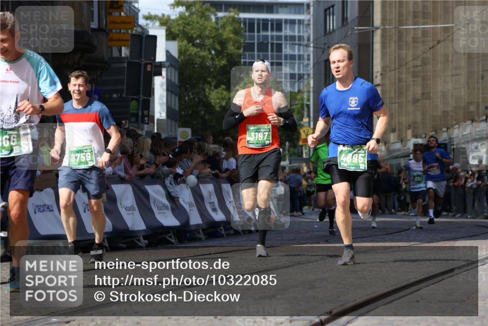 13.09.2026 - 21. swb-Marathon Bremen Strokosch-Dieckow http://msf.ph/oto/10322085 13.09.2026 13:09:17 Ziel 1925, 2287, 3110, 3330, 4384, 5517, 5636, 5696, 6906, 7262, 8120, 9240, 9867, 9906, 9911, 1034, 3197, 4895, 5111, 6652, 8759, 9789, 9866 meine-sportfotos.de