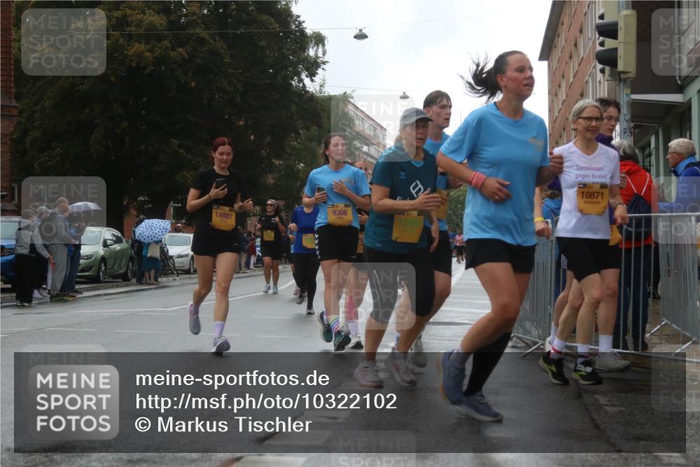 13.09.2026 - Kiel Lauf Markus Tischler http://msf.ph/oto/10322102 13.09.2026 10:56:23 Fleethörn 11087, 9306, 12482, 10871 meine-sportfotos.de