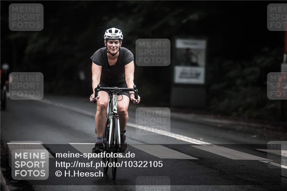 13.09.2026 - Stadtparktriathlon H.Heesch http://msf.ph/oto/10322105 13.09.2026 13:07:48 Radfahren 1194, 1221, 1249, 1264, 1292, 1310, 1423, 1428 meine-sportfotos.de