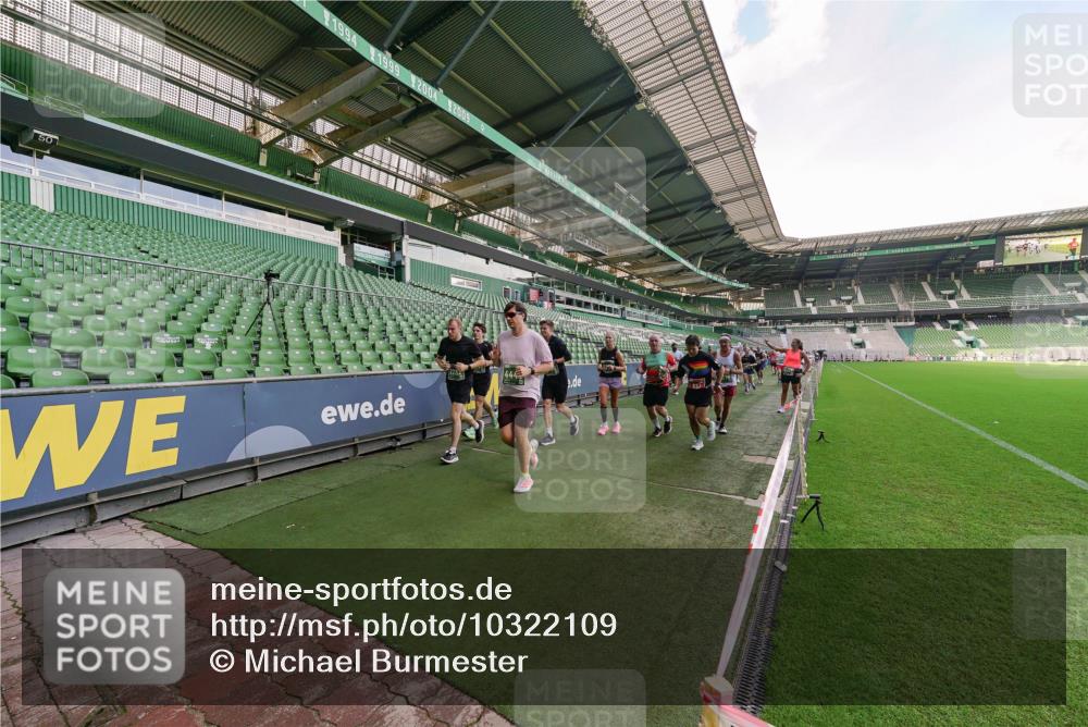 13.09.2026 - 21. swb-Marathon Bremen Michael Burmester http://msf.ph/oto/10322109 13.09.2026 13:22:56 Laufen im Stadion 128, 160, 211, 258, 343, 351, 434, 441, 533, 571, 601, 609, 708, 851, 892, 1060, 1094, 1157, 1178, 1259, 1331, 1344, 1417, 1518, 1657, 1669, 1691, 1729, 1746, 1788, 1883, 2213, 2290, 2433, 2445, 2475, 2495, 2504, 2526, 2619, 2632, 2652, 2660, 2685, 2711, 2768, 2936, 2964, 2968, 2995, 3022, 3034, 3225, 3252, 3282, 3292, 3347, 3351, 3395, 3423, 3447, 3505, 3530, 3559, 3682, 3727, 3770, 3784, 3819, 4020, 4054, 4231, 4406, 4407, 4431, 4466, 4467, 4584, 1506 meine-sportfotos.de