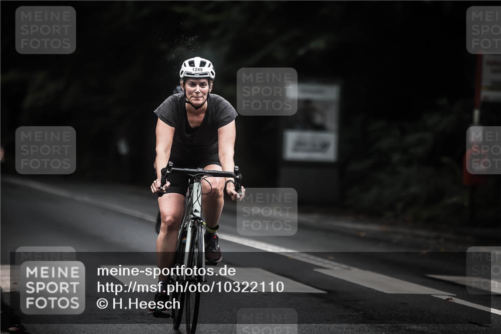 13.09.2026 - Stadtparktriathlon H.Heesch http://msf.ph/oto/10322110 13.09.2026 13:07:48 Radfahren 1194, 1221, 1249, 1264, 1292, 1310, 1423, 1428 meine-sportfotos.de
