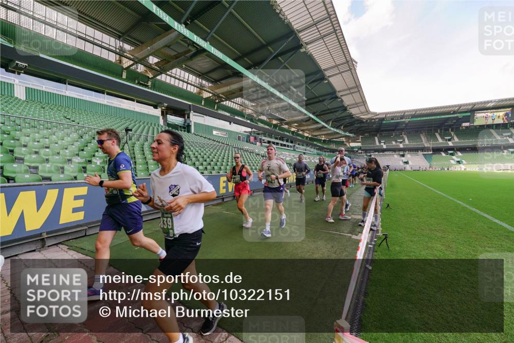 13.09.2026 - 21. swb-Marathon Bremen Michael Burmester http://msf.ph/oto/10322151 13.09.2026 13:23:02 Laufen im Stadion 128, 160, 211, 258, 324, 343, 351, 434, 533, 571, 609, 708, 851, 892, 1060, 1157, 1178, 1259, 1331, 1344, 1417, 1597, 1598, 1657, 1669, 1691, 1729, 1746, 1788, 1883, 2213, 2286, 2290, 2433, 2445, 2475, 2495, 2504, 2526, 2619, 2632, 2652, 2660, 2685, 2711, 2768, 2936, 2964, 2968, 2995, 3022, 3034, 3225, 3252, 3282, 3288, 3292, 3347, 3351, 3364, 3395, 3423, 3447, 3505, 3530, 3559, 3682, 3727, 3770, 3784, 3819, 4020, 4054, 4231, 4406, 4407, 4431, 4466, 4467, 4584, 1506 meine-sportfotos.de