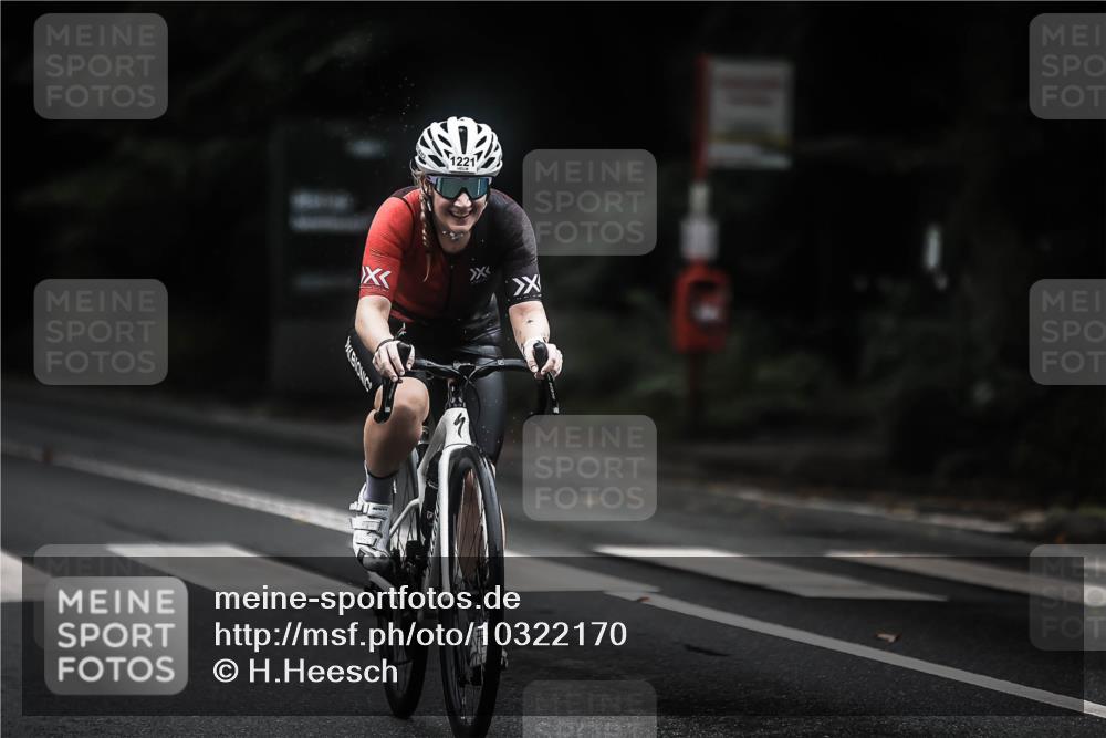 13.09.2026 - Stadtparktriathlon H.Heesch http://msf.ph/oto/10322170 13.09.2026 13:07:53 Radfahren 1221, 1249, 1400, 1428 meine-sportfotos.de