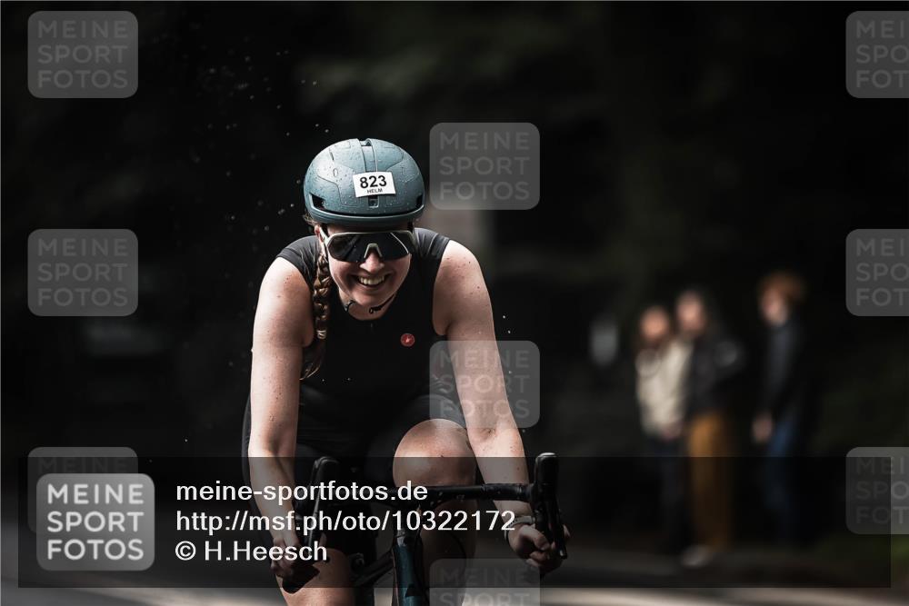 13.09.2026 - Stadtparktriathlon H.Heesch http://msf.ph/oto/10322172 13.09.2026 11:58:56 Radfahren 823 meine-sportfotos.de