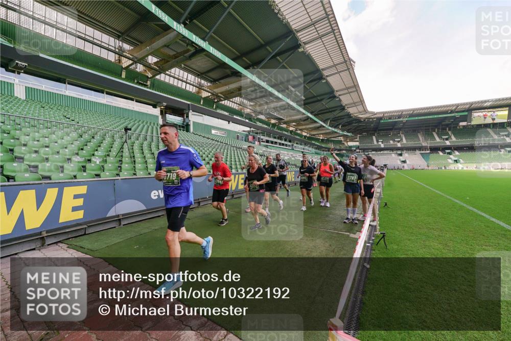 13.09.2026 - 21. swb-Marathon Bremen Michael Burmester http://msf.ph/oto/10322192 13.09.2026 13:23:08 Laufen im Stadion 128, 137, 160, 182, 211, 324, 343, 351, 434, 533, 571, 609, 708, 721, 851, 892, 1157, 1178, 1259, 1331, 1344, 1417, 1597, 1598, 1657, 1669, 1691, 1729, 1746, 1788, 1883, 2213, 2286, 2290, 2433, 2445, 2475, 2495, 2503, 2504, 2526, 2619, 2632, 2652, 2660, 2685, 2711, 2768, 2936, 2964, 2968, 3252, 3282, 3288, 3289, 3292, 3347, 3351, 3364, 3395, 3423, 3447, 3505, 3530, 3559, 3682, 3727, 3770, 3784, 3819, 4020, 4054, 4231, 4406, 4407, 4431, 4466, 4467, 4584, 1506 meine-sportfotos.de