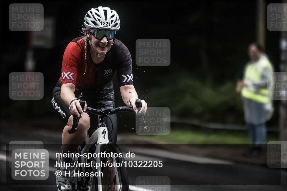 13.09.2026 - Stadtparktriathlon H.Heesch http://msf.ph/oto/10322205 13.09.2026 13:07:53 Radfahren 1221, 1249, 1400, 1428 meine-sportfotos.de