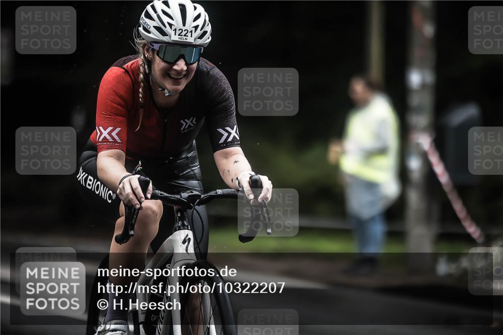 13.09.2026 - Stadtparktriathlon H.Heesch http://msf.ph/oto/10322207 13.09.2026 13:07:54 Radfahren 1221, 1249, 1400, 1418, 1428 meine-sportfotos.de