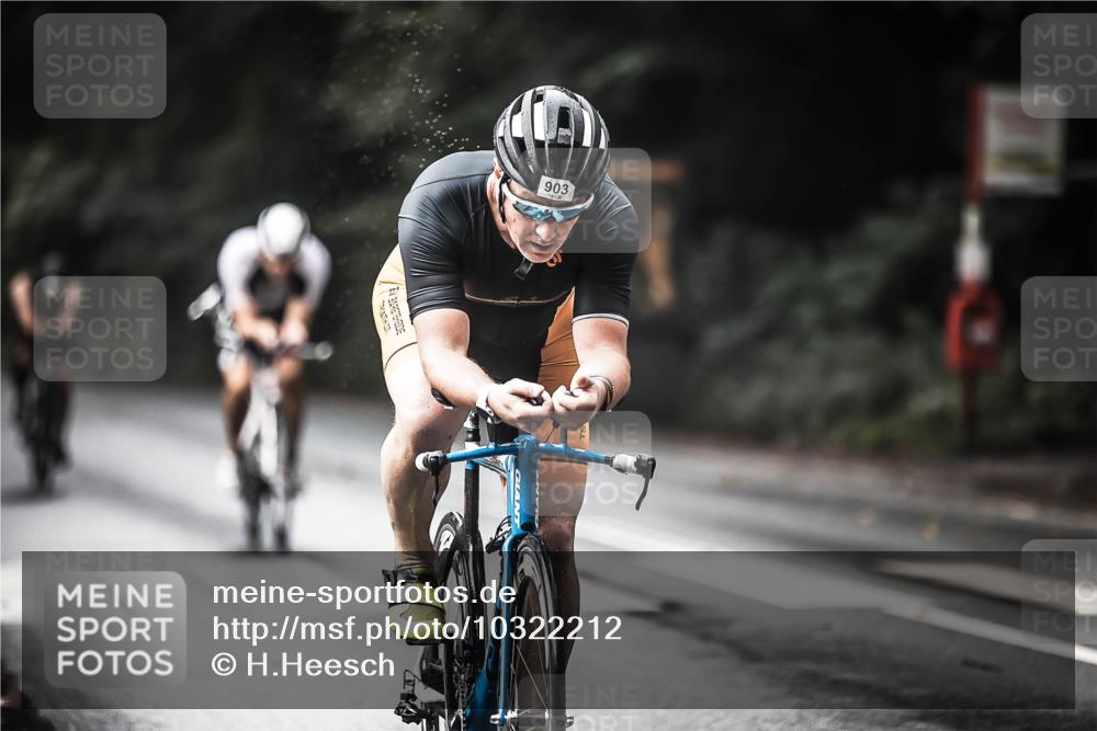 13.09.2026 - Stadtparktriathlon H.Heesch http://msf.ph/oto/10322212 13.09.2026 11:59:03 Radfahren 903, 998, 1007, 1024 meine-sportfotos.de