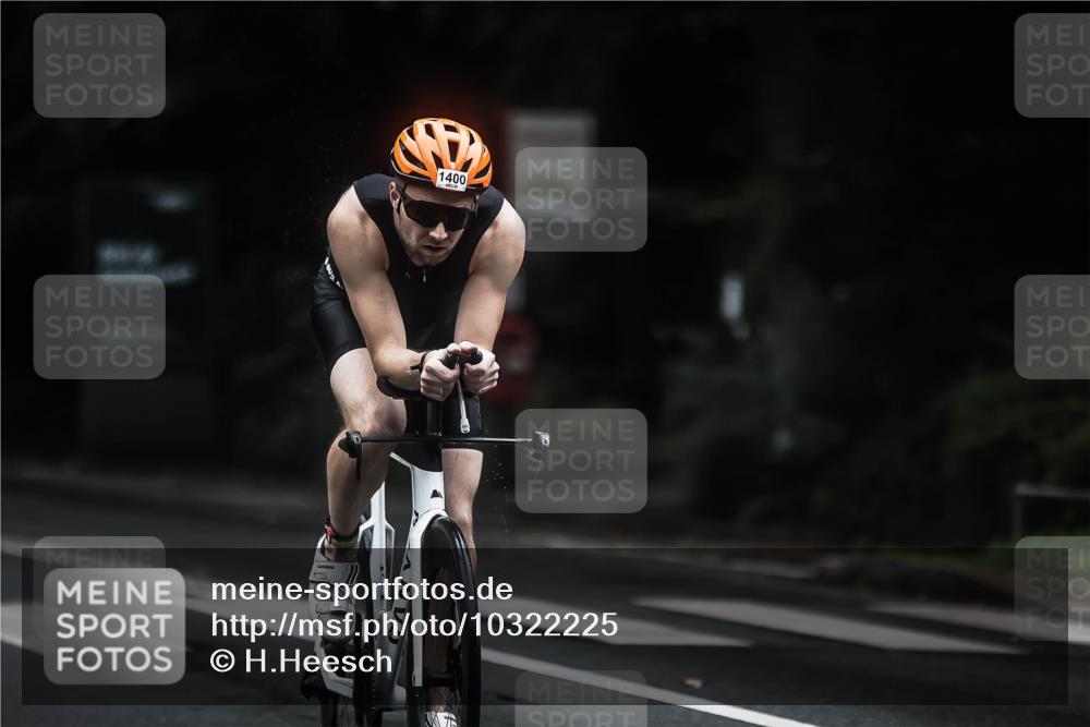 13.09.2026 - Stadtparktriathlon H.Heesch http://msf.ph/oto/10322225 13.09.2026 13:07:56 Radfahren 1221, 1303, 1400, 1418 meine-sportfotos.de