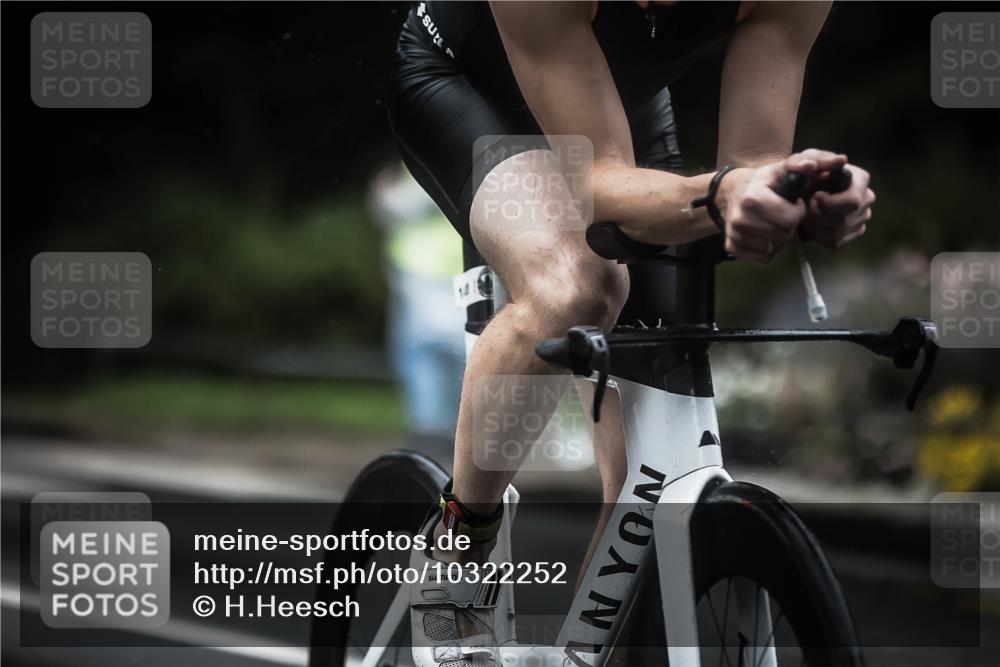 13.09.2026 - Stadtparktriathlon H.Heesch http://msf.ph/oto/10322252 13.09.2026 13:07:57 Radfahren 1221, 1303, 1400, 1418 meine-sportfotos.de
