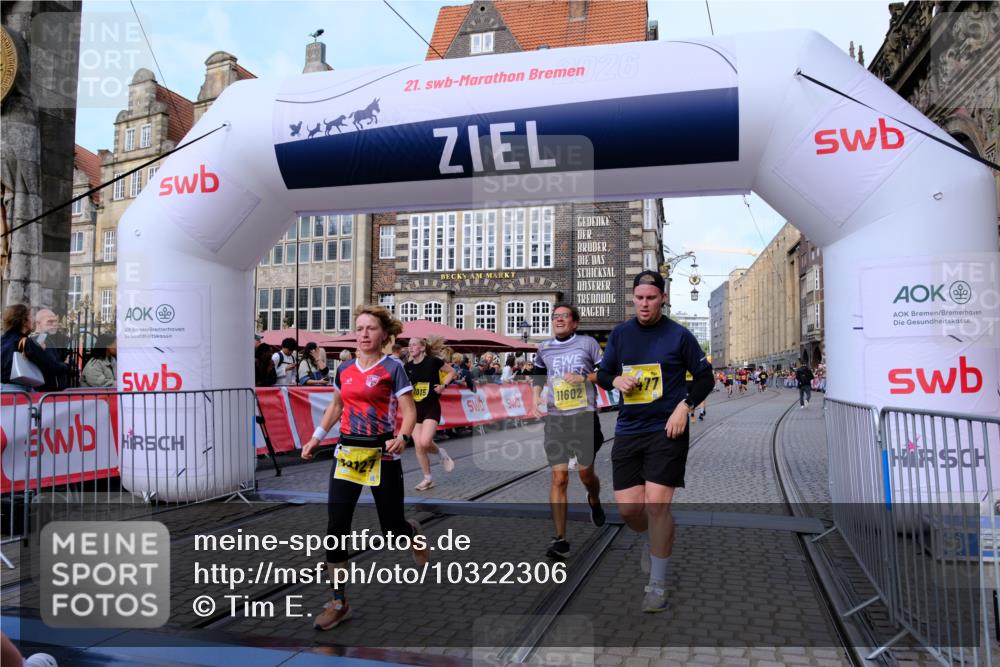 13.09.2026 - 21. swb-Marathon Bremen Tim E. http://msf.ph/oto/10322306 13.09.2026 10:59:18 Ziel 10254, 10383, 10415, 10427, 10477, 10485, 10668, 10787, 10794, 10843, 11034, 11267, 11278, 11602, 11913, 12015, 12127, 12130, 12131, 12176, 12200, 12271, 12297, 12414 meine-sportfotos.de