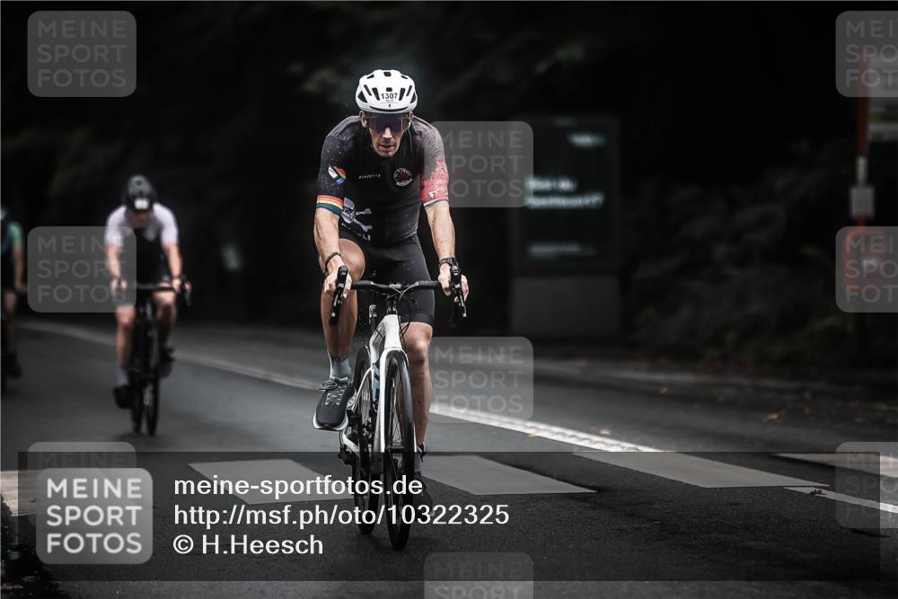 13.09.2026 - Stadtparktriathlon H.Heesch http://msf.ph/oto/10322325 13.09.2026 13:08:10 Radfahren 1282, 1285, 1307, 1422 meine-sportfotos.de