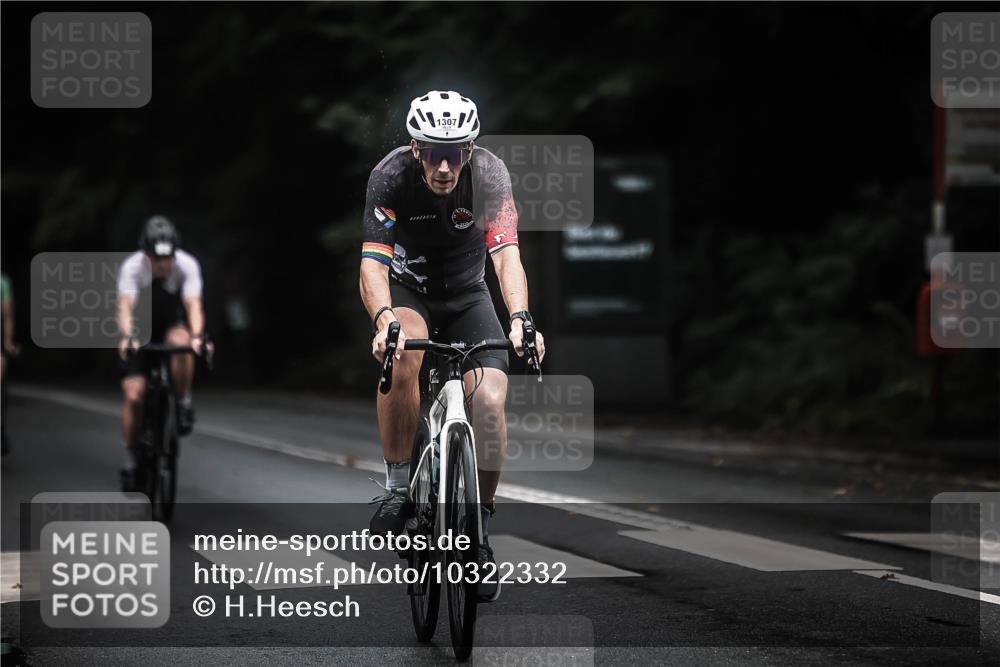 13.09.2026 - Stadtparktriathlon H.Heesch http://msf.ph/oto/10322332 13.09.2026 13:08:10 Radfahren 1282, 1285, 1307, 1422 meine-sportfotos.de