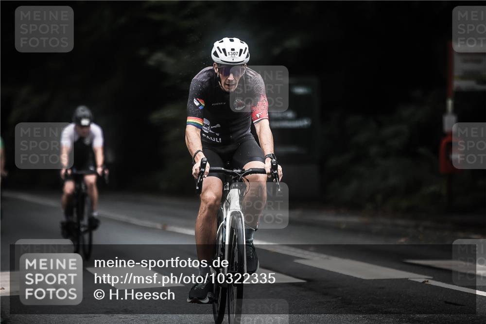 13.09.2026 - Stadtparktriathlon H.Heesch http://msf.ph/oto/10322335 13.09.2026 13:08:10 Radfahren 1282, 1285, 1307, 1422 meine-sportfotos.de
