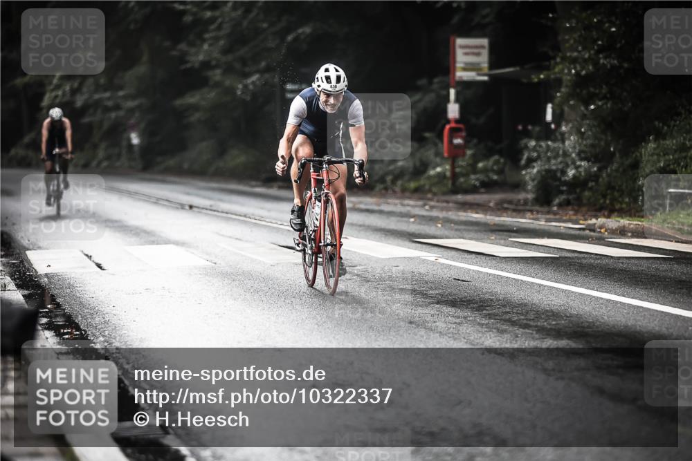 13.09.2026 - Stadtparktriathlon H.Heesch http://msf.ph/oto/10322337 13.09.2026 11:59:27 Radfahren 830, 902, 957, 1035, 1066 meine-sportfotos.de