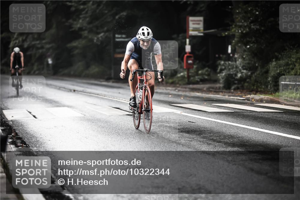 13.09.2026 - Stadtparktriathlon H.Heesch http://msf.ph/oto/10322344 13.09.2026 11:59:28 Radfahren 830, 902, 957, 1035, 1066 meine-sportfotos.de
