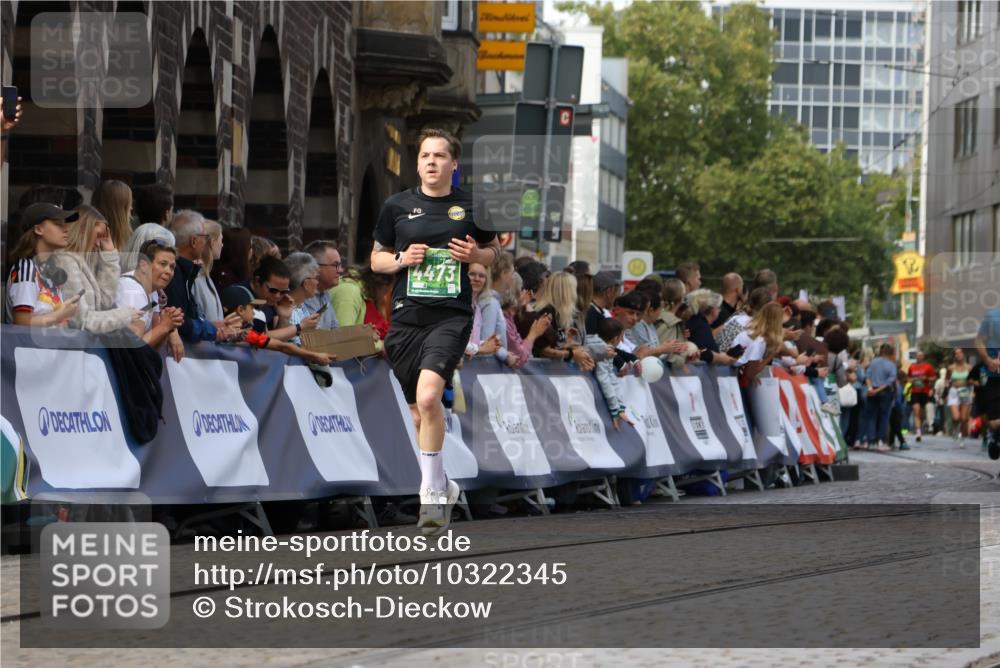 13.09.2026 - 21. swb-Marathon Bremen Strokosch-Dieckow http://msf.ph/oto/10322345 13.09.2026 13:09:31 Ziel 1241, 2287, 2291, 2909, 4384, 4895, 4898, 5383, 7262, 8120, 8830, 9866, 9904, 10044, 195, 2750, 4473, 4782, 9241 meine-sportfotos.de
