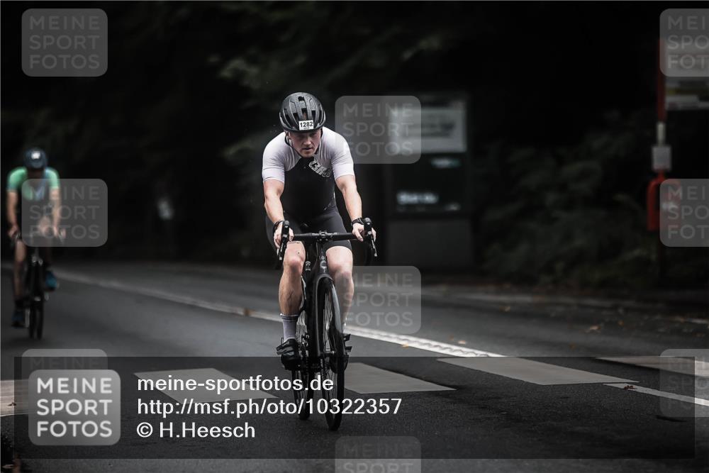 13.09.2026 - Stadtparktriathlon H.Heesch http://msf.ph/oto/10322357 13.09.2026 13:08:11 Radfahren 1228, 1282, 1285, 1307, 1422 meine-sportfotos.de