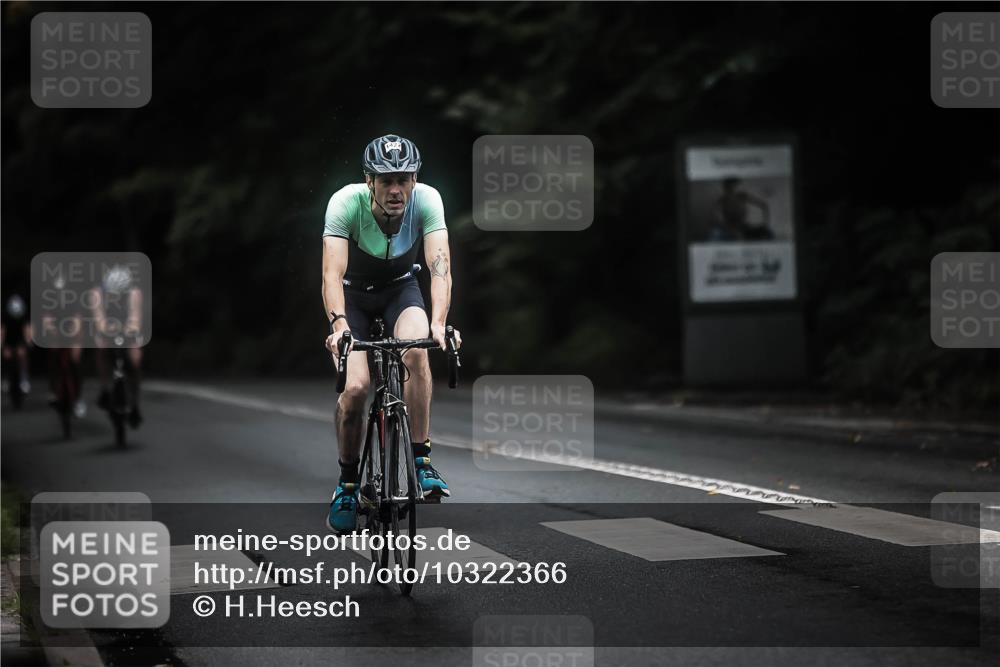 13.09.2026 - Stadtparktriathlon H.Heesch http://msf.ph/oto/10322366 13.09.2026 13:08:13 Radfahren 1228, 1282, 1285, 1307, 1422 meine-sportfotos.de