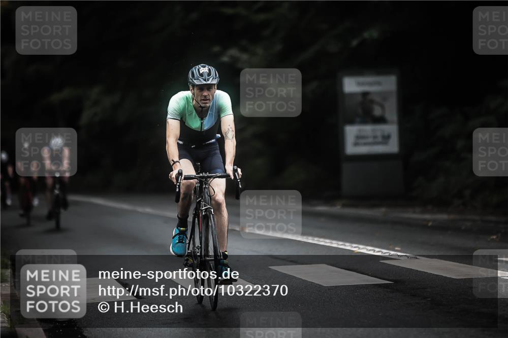 13.09.2026 - Stadtparktriathlon H.Heesch http://msf.ph/oto/10322370 13.09.2026 13:08:13 Radfahren 1228, 1282, 1285, 1307, 1422 meine-sportfotos.de