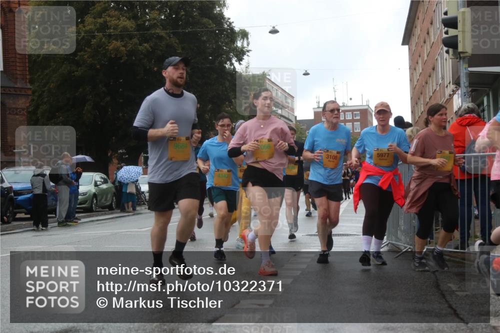 13.09.2026 - Kiel Lauf Markus Tischler http://msf.ph/oto/10322371 13.09.2026 10:57:05 Fleethörn 300, 35, 9684, 4342, 62, 066, 3108, 5977 meine-sportfotos.de