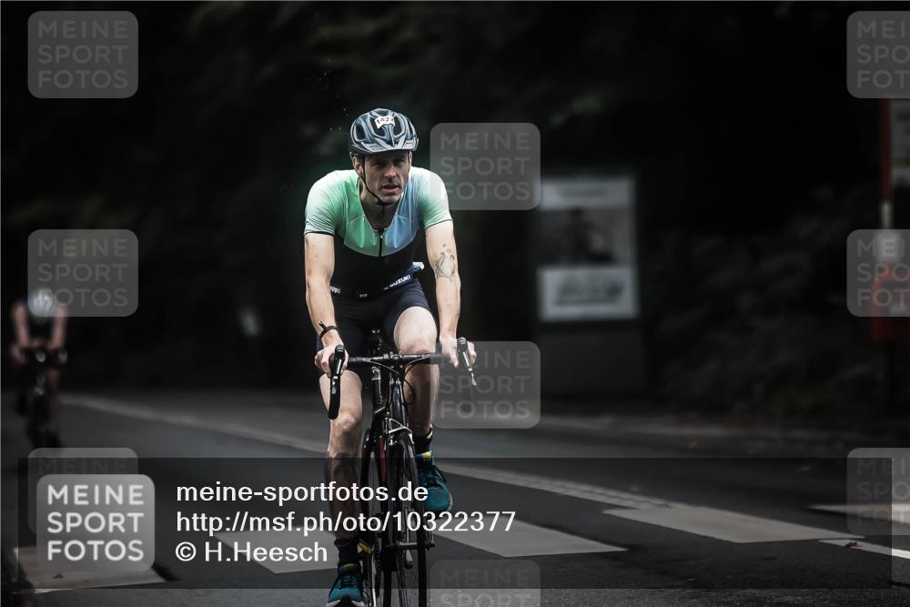 13.09.2026 - Stadtparktriathlon H.Heesch http://msf.ph/oto/10322377 13.09.2026 13:08:13 Radfahren 1228, 1282, 1285, 1307, 1422 meine-sportfotos.de