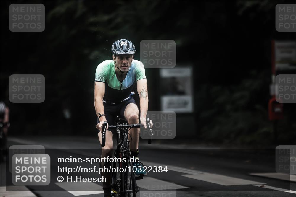 13.09.2026 - Stadtparktriathlon H.Heesch http://msf.ph/oto/10322384 13.09.2026 13:08:13 Radfahren 1228, 1282, 1285, 1307, 1422 meine-sportfotos.de