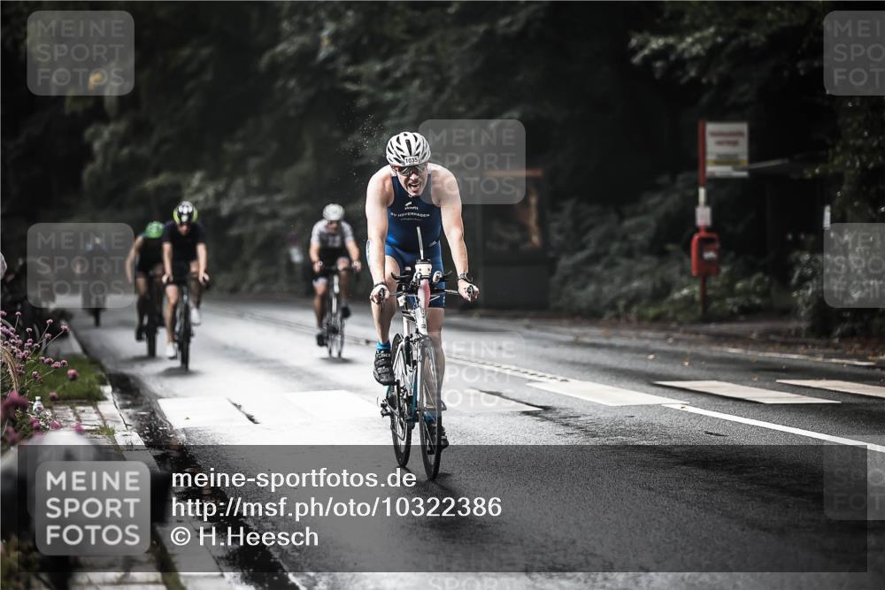 13.09.2026 - Stadtparktriathlon H.Heesch http://msf.ph/oto/10322386 13.09.2026 11:59:30 Radfahren 830, 902, 957, 971, 1035, 1066 meine-sportfotos.de